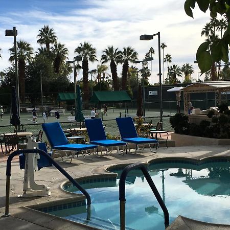 Getaways At Palm Springs Tennis Club Extérieur photo